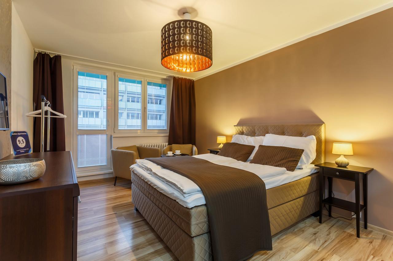 Golden Apartments Οστράβα Εξωτερικό φωτογραφία
